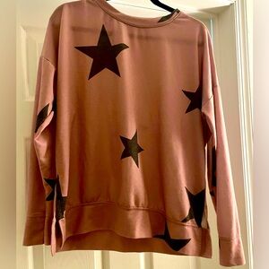 PINK LILY TOP LONG SLEEVE STAR TEE NWOT